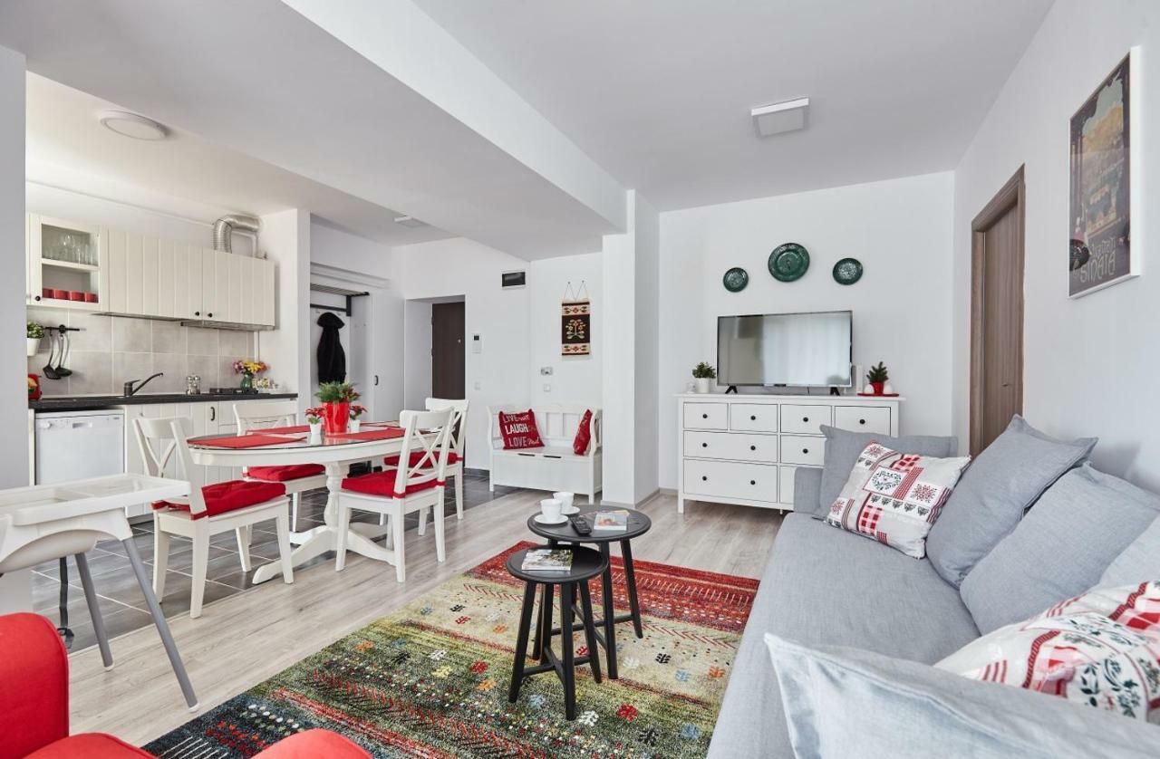 George Apartment
